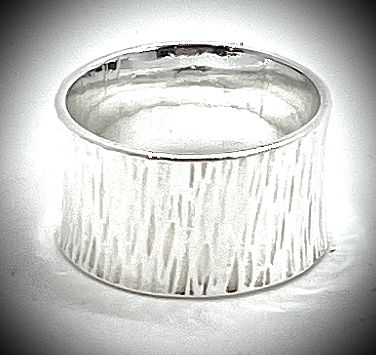 Cross Pein Ring