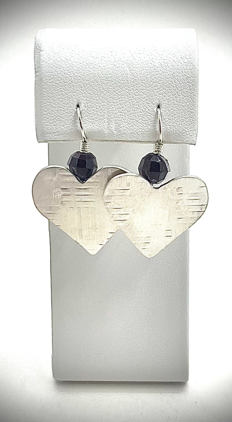 Heart Earrings with Garnet