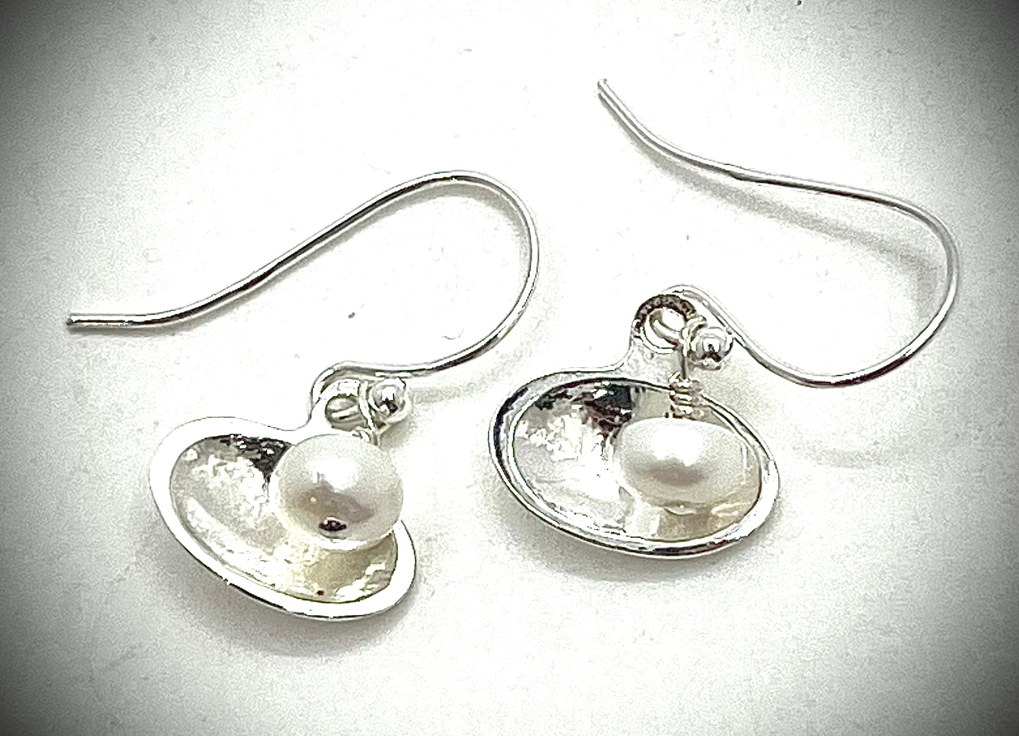 White Pearl Clamshell Earrings