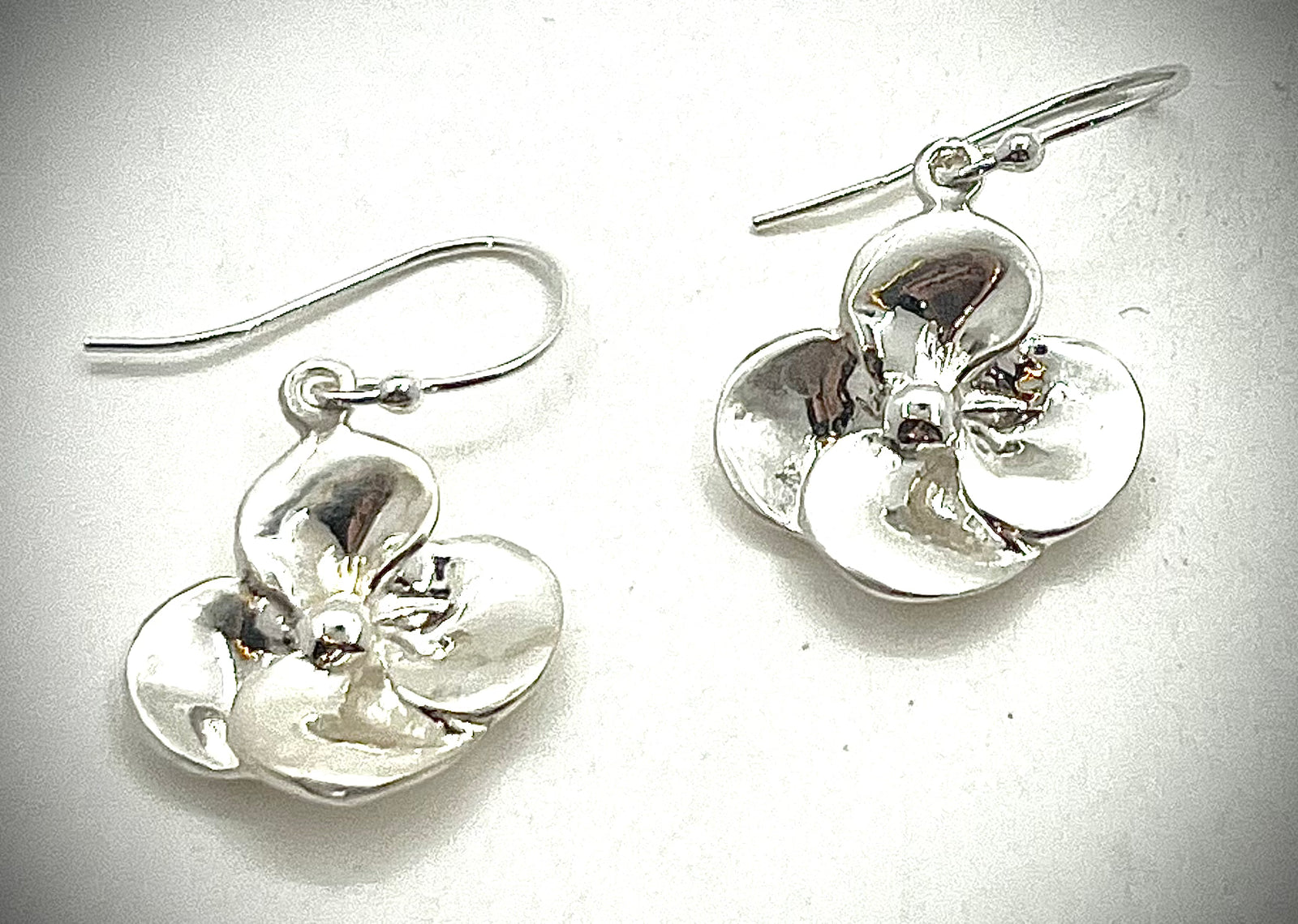 Lil Pansy Earrings
