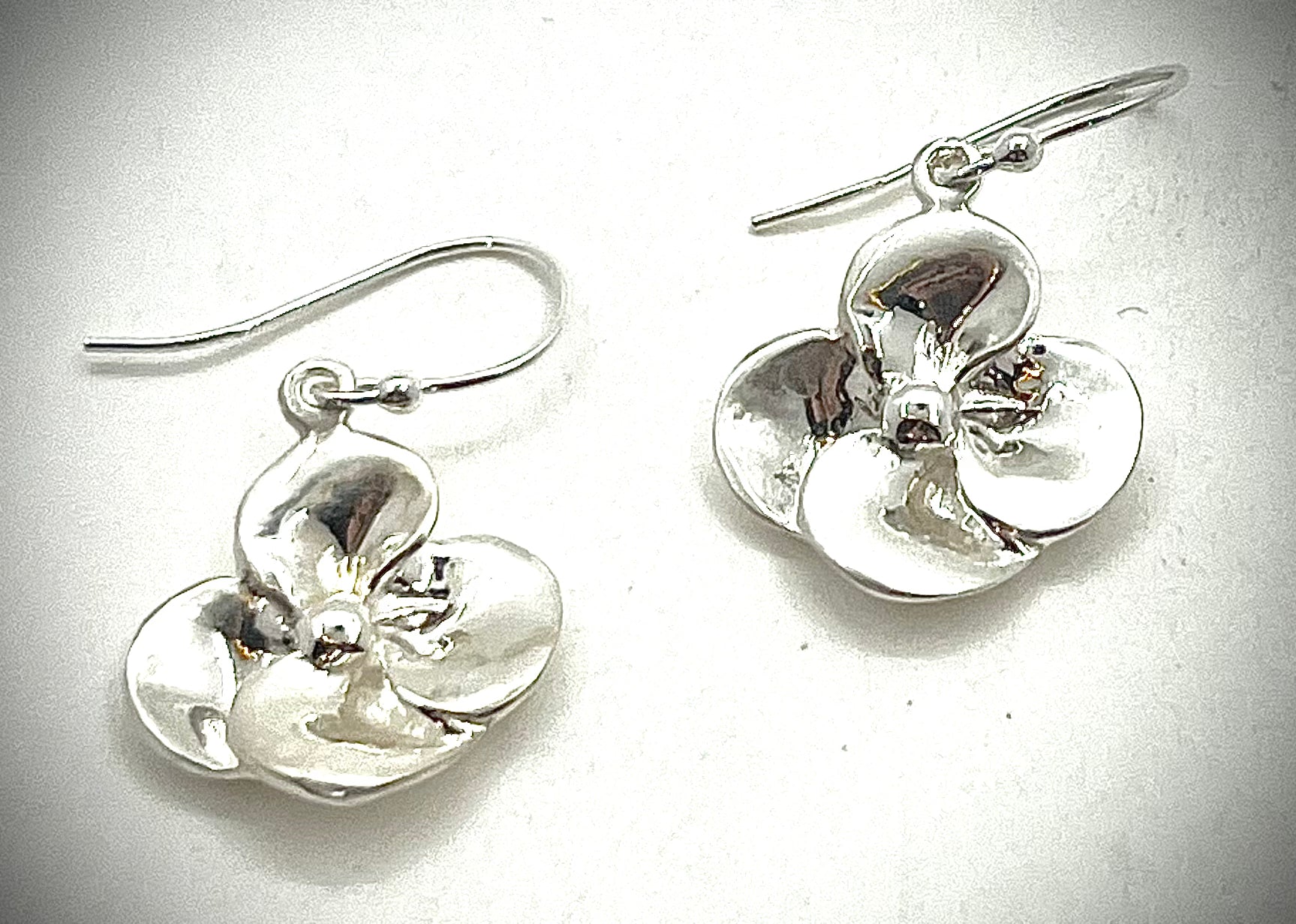 Lil Pansy Earrings