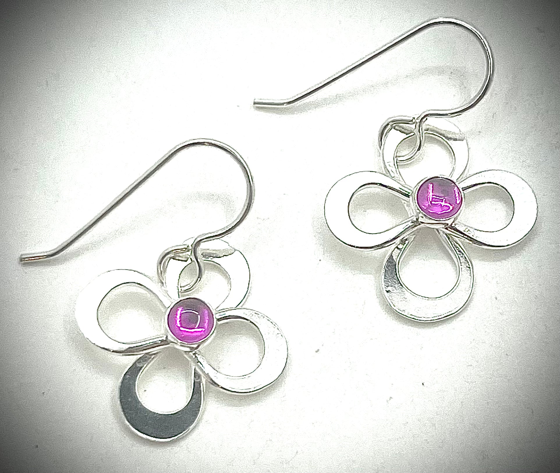 Small Daisy Drop Earrings