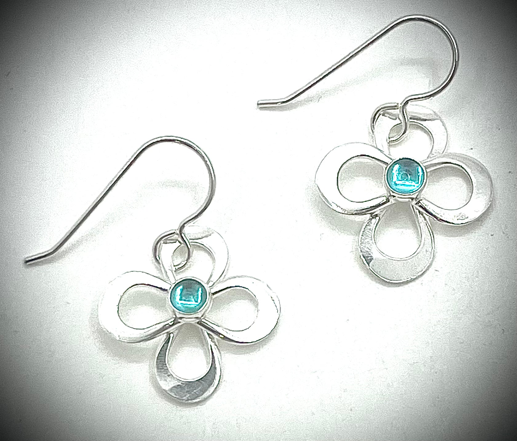 Small Daisy Drop Earrings