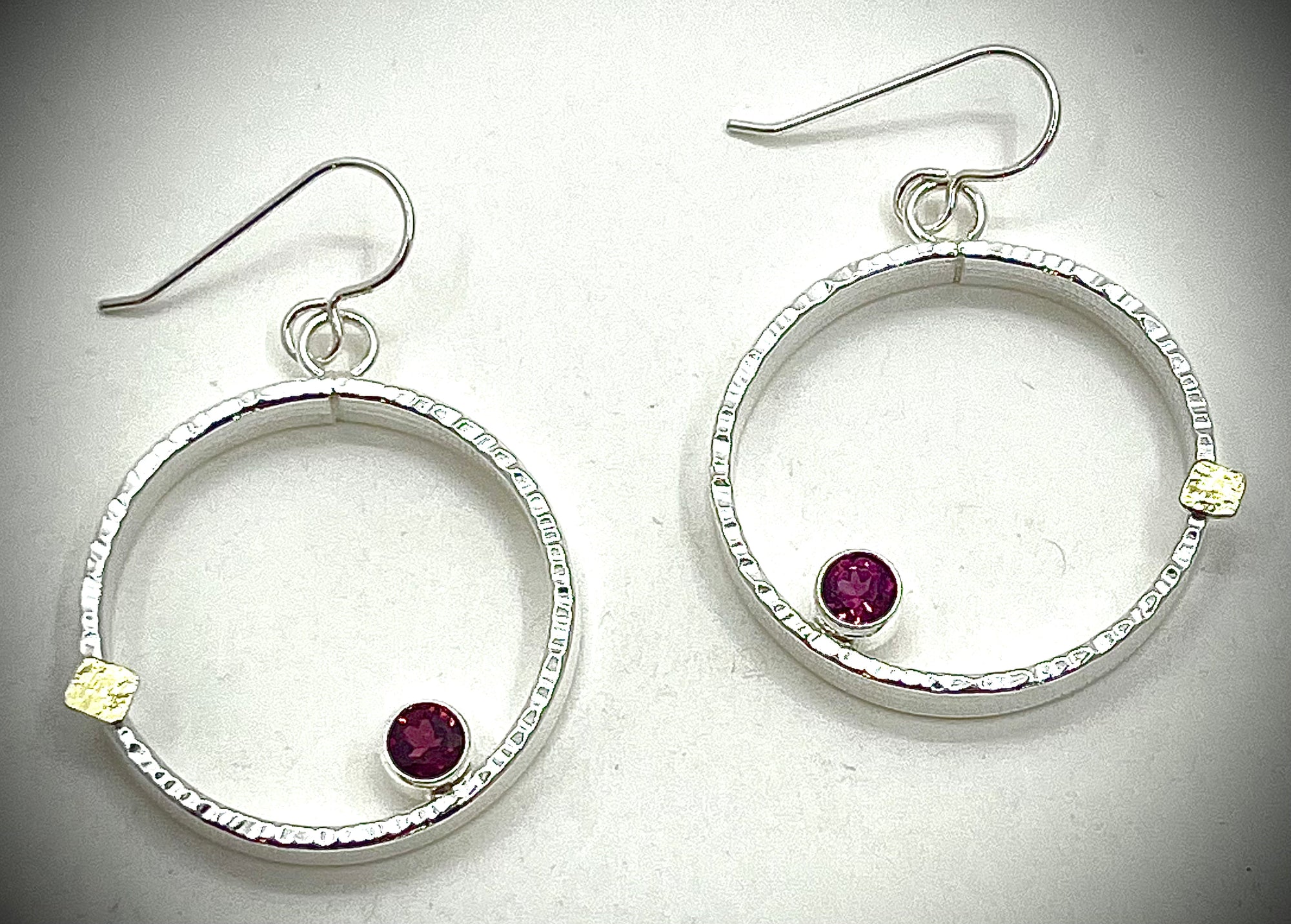 Silver and 18k Mars earrings with Gemstones