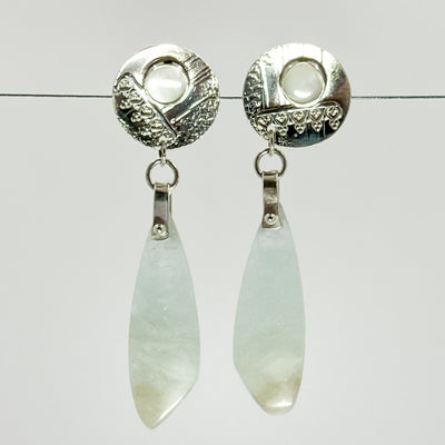 Mother of Pearl post earrings with aquamarine