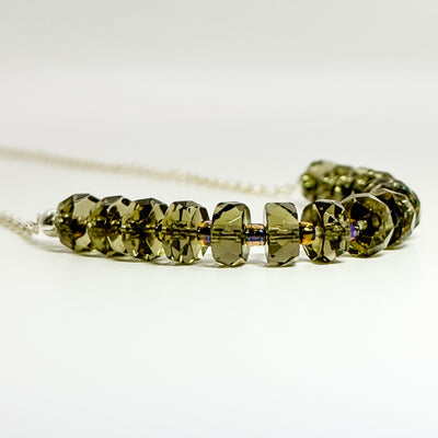 Bullseye green quartz necklace