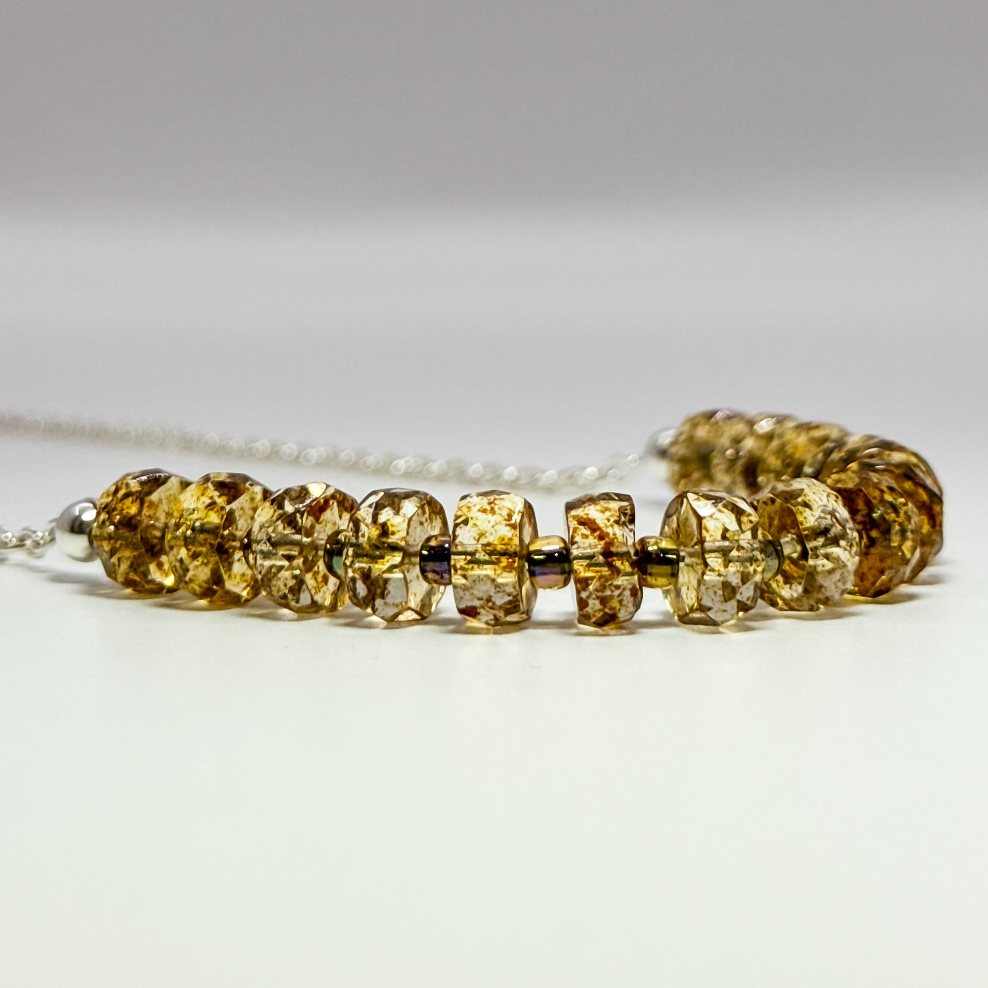 Bullseye amber quartz necklace