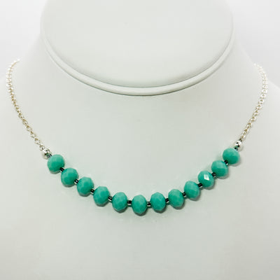 Bullseye turquoise colored beads necklace