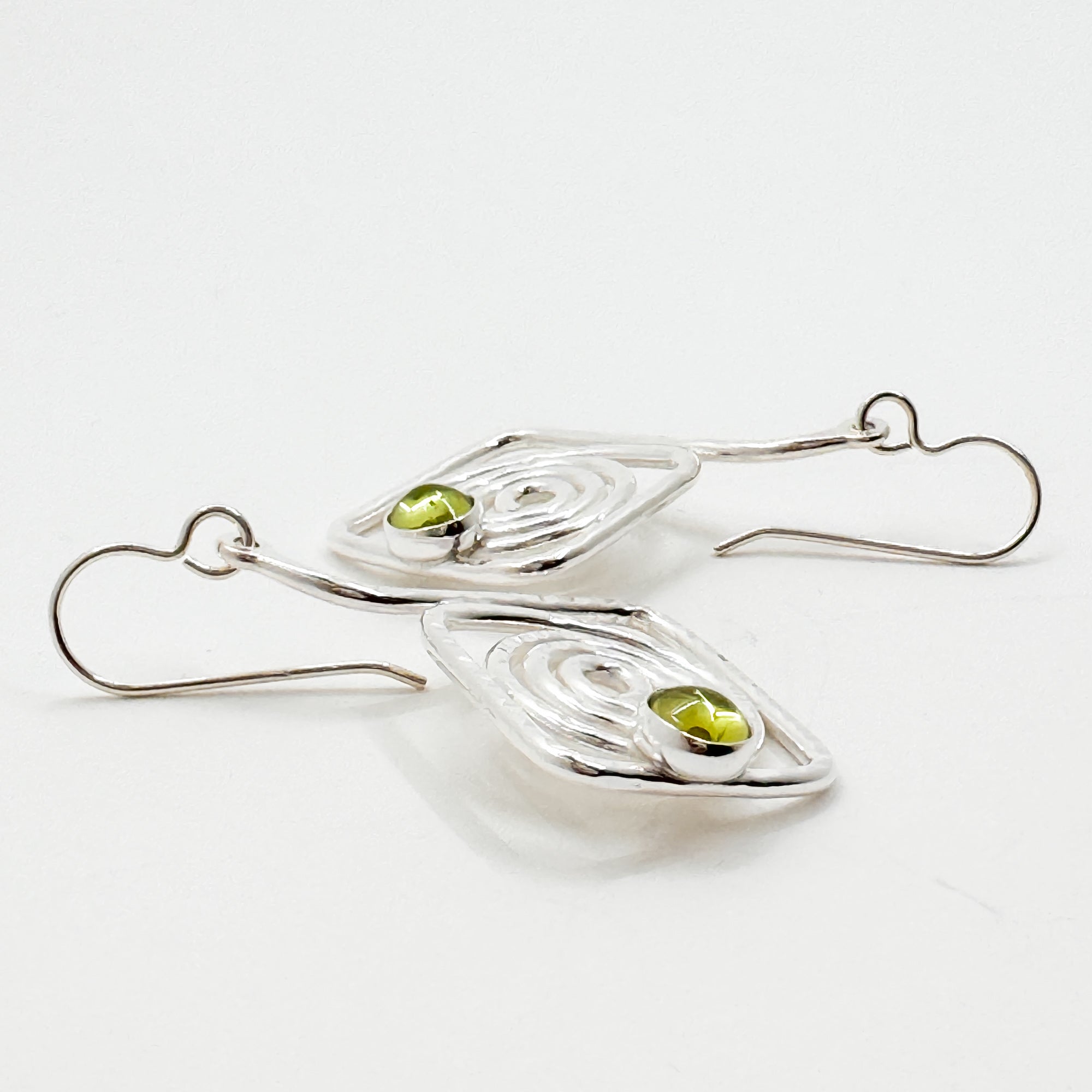 Sophisticated Squares with peridot