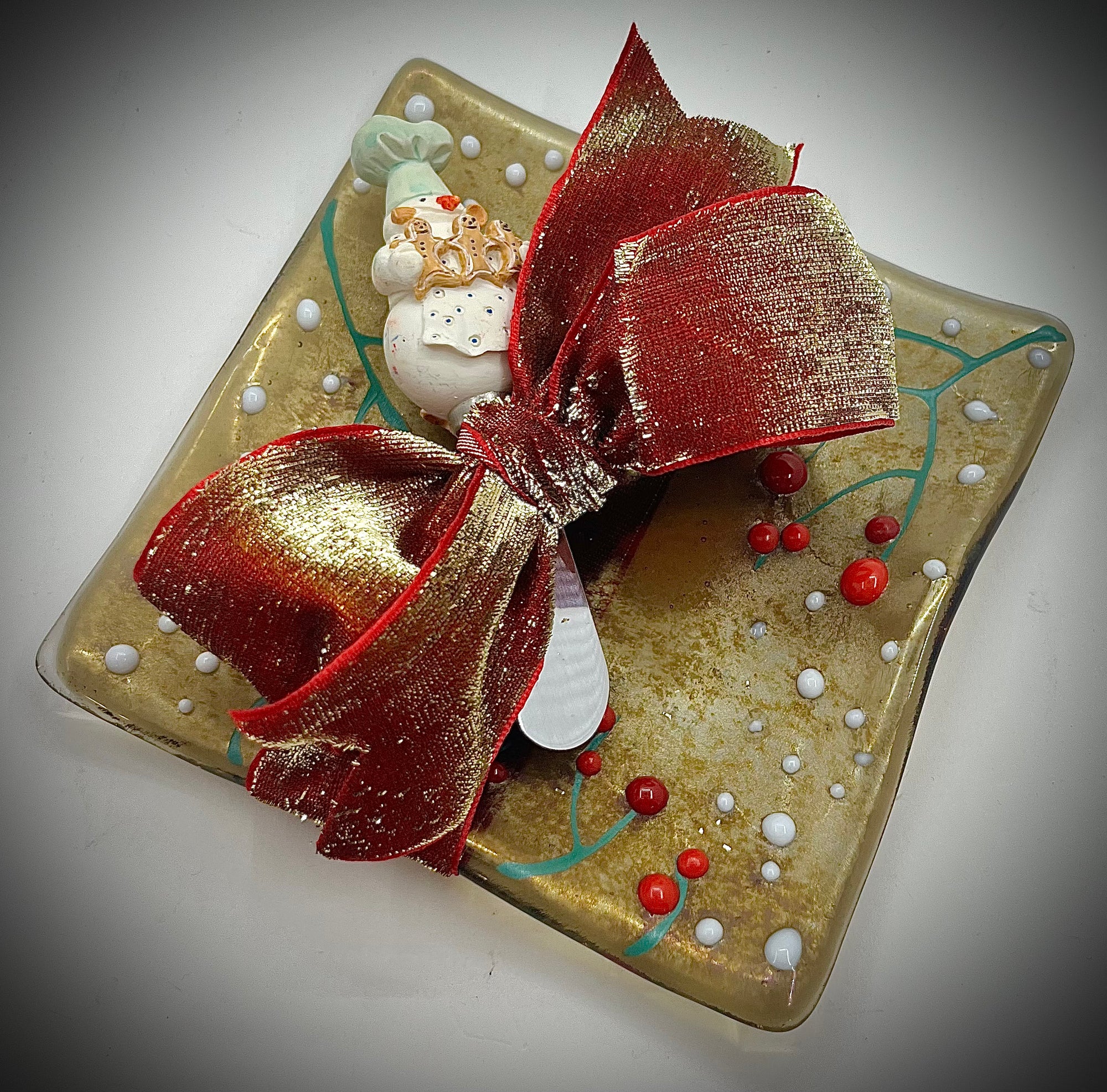 Holiday Hostess Plates