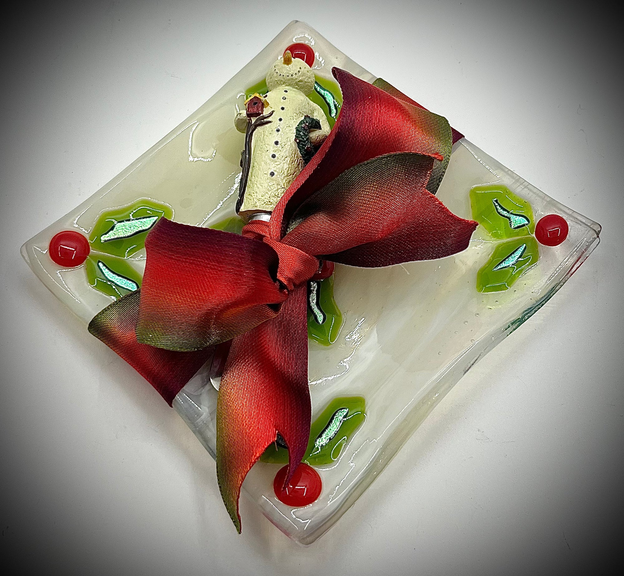 Holiday Hostess Plates