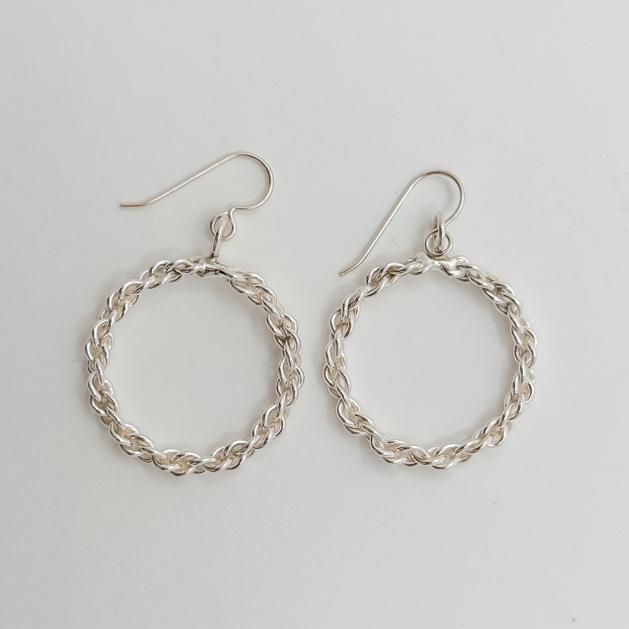 Twist R/L earrings