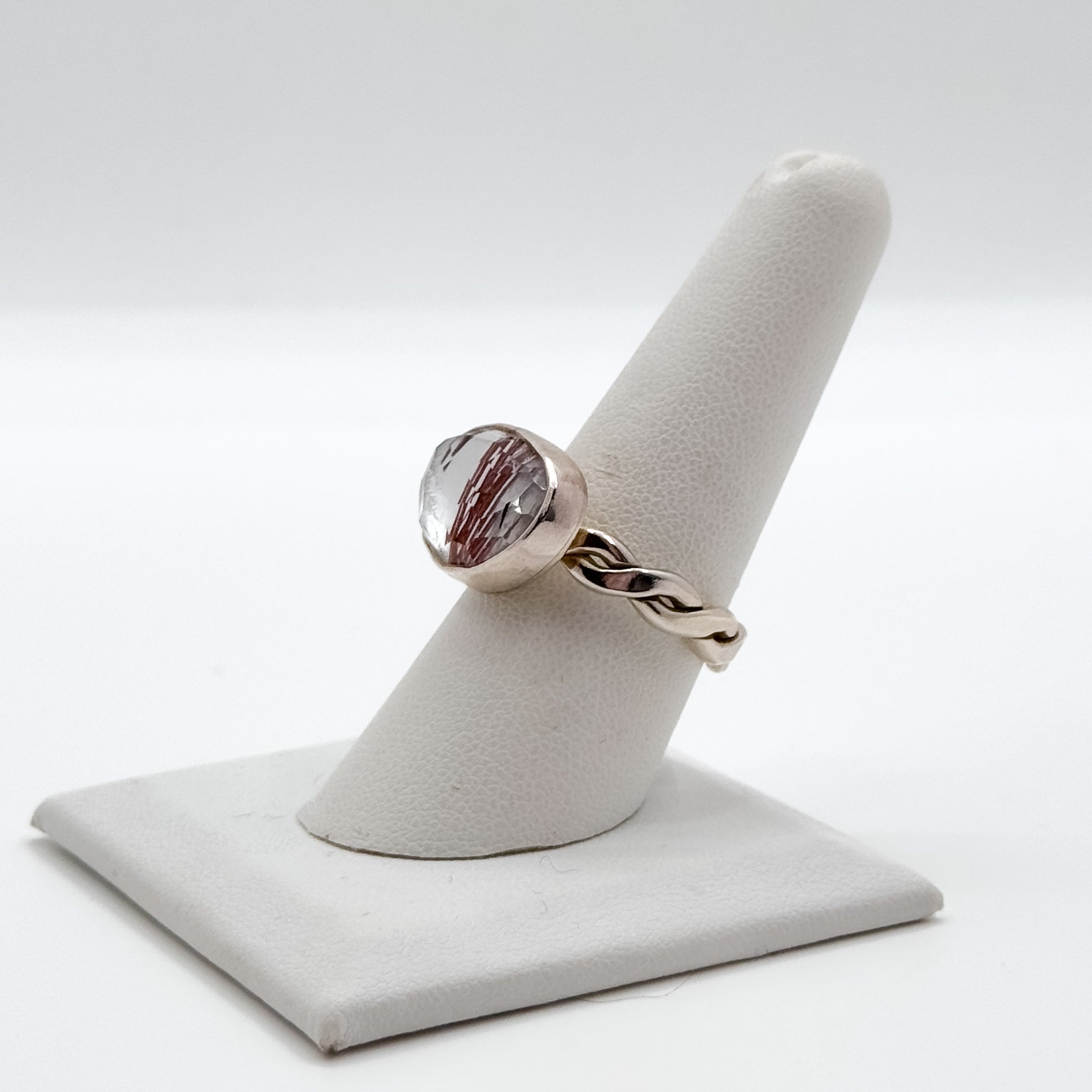 Red hematite quartz double twisted band ring