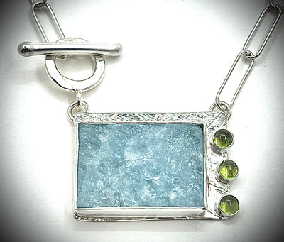 Aquamarine Sidebar Necklace