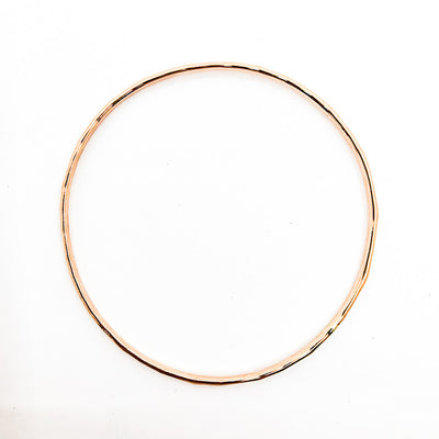 over top view of 14k Gold Filled Facet Bangle by Judie Raiford