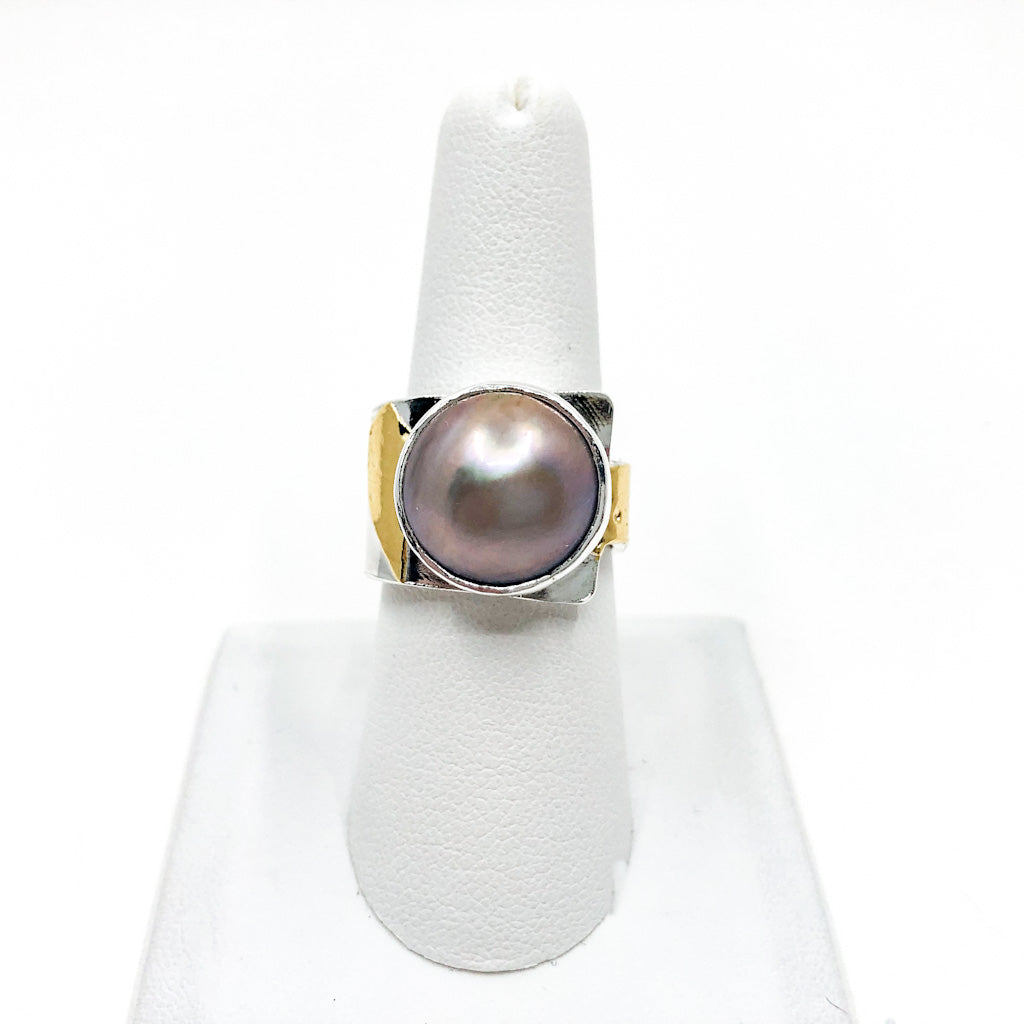 size 9.5 Sterling & 24k Crotch Hugger Ring with Gray Pink Mabe Pearl by Judie Raiford