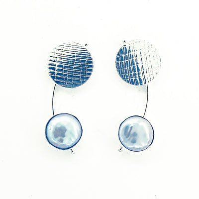 Comet Earrings with Coin Pearl