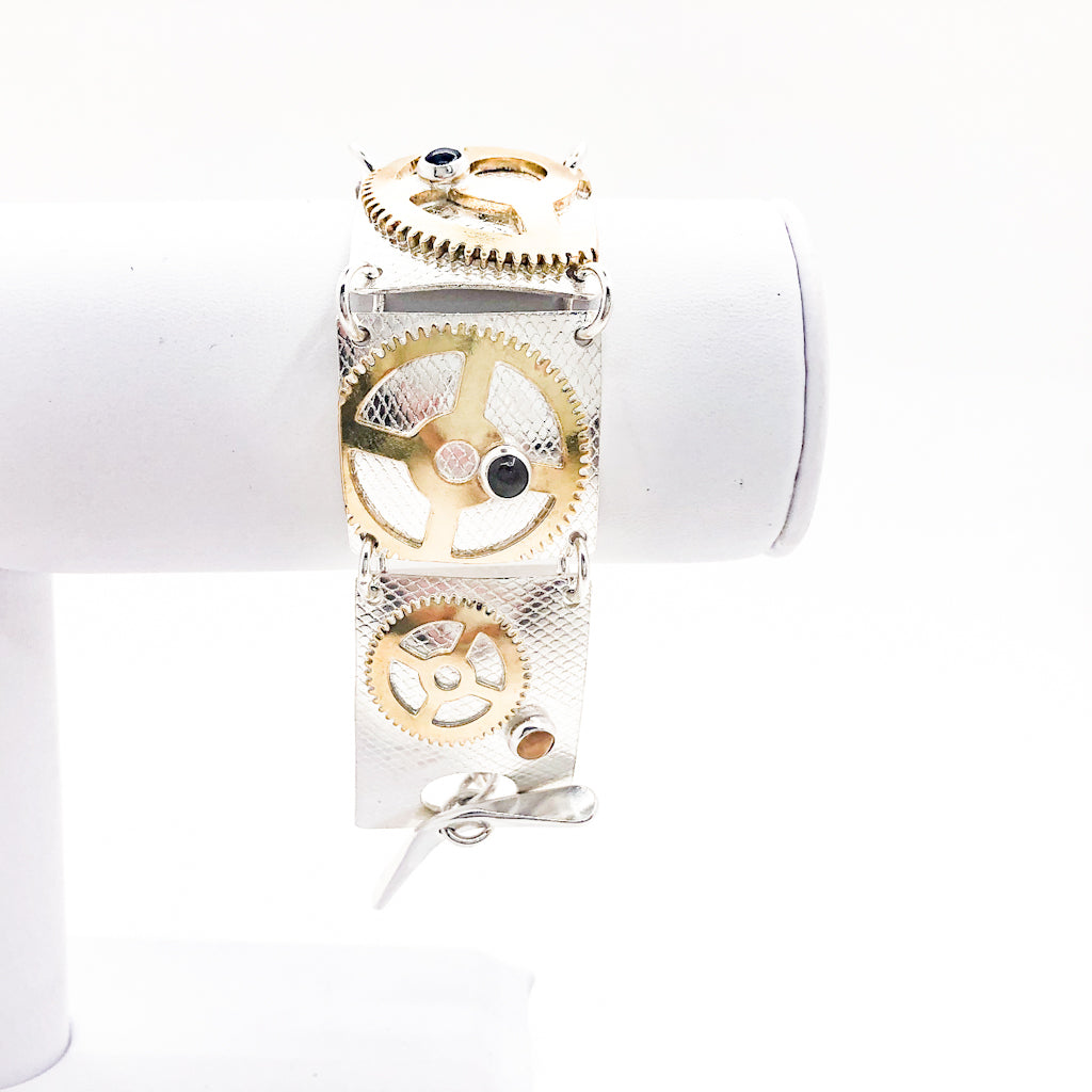 Nefertiti's Wake Up Call Bracelet