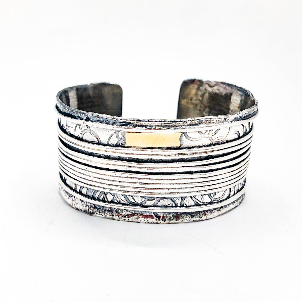 Amalgamate Cuff with Straight Lines