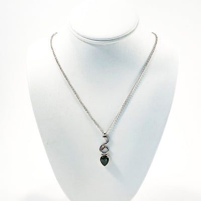 Labradorite Necklace by Jill Sharp displayed on white display bust