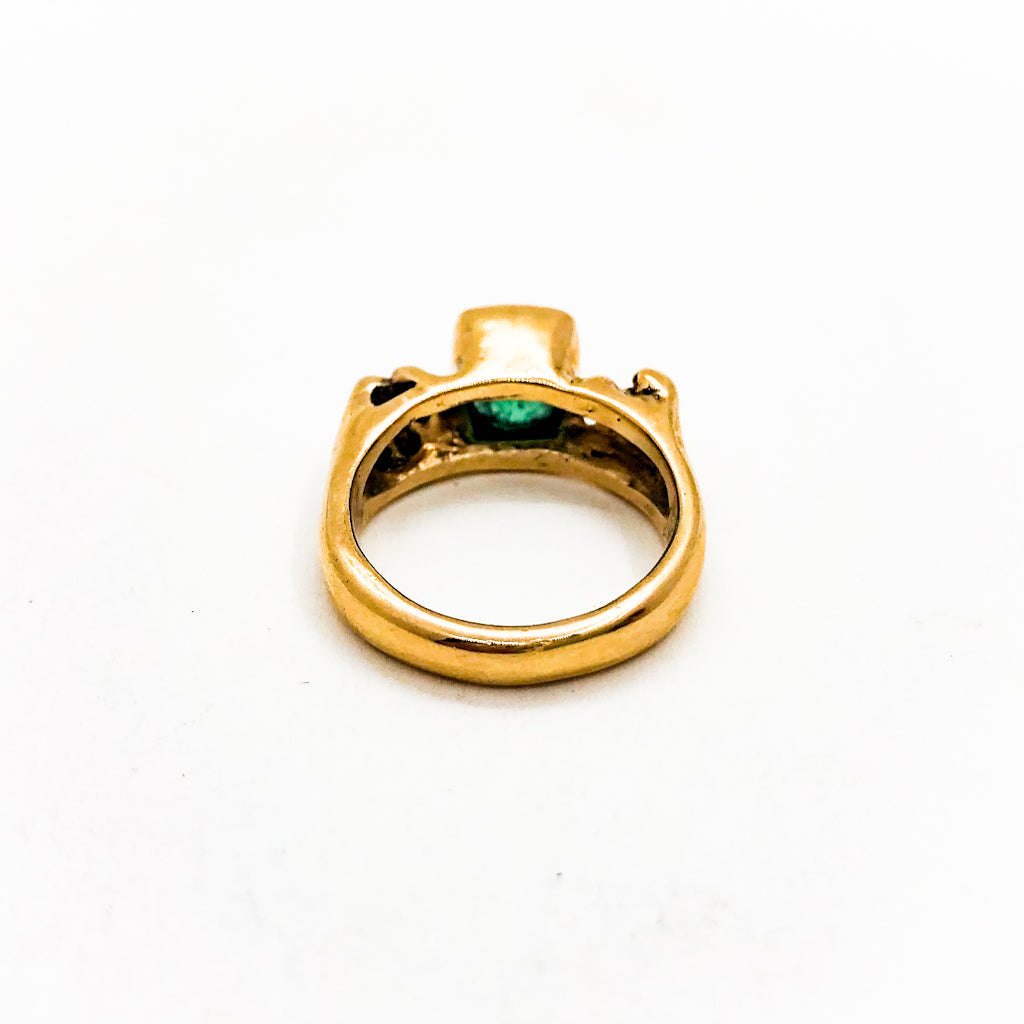 14k Gold Ring with Green Tourmaline and White Diamond