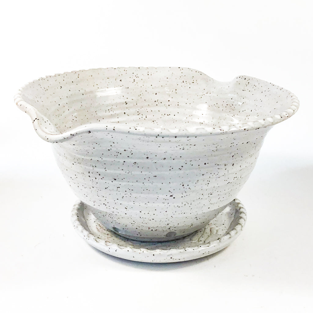 Large Berry Bowl with Catch Plate