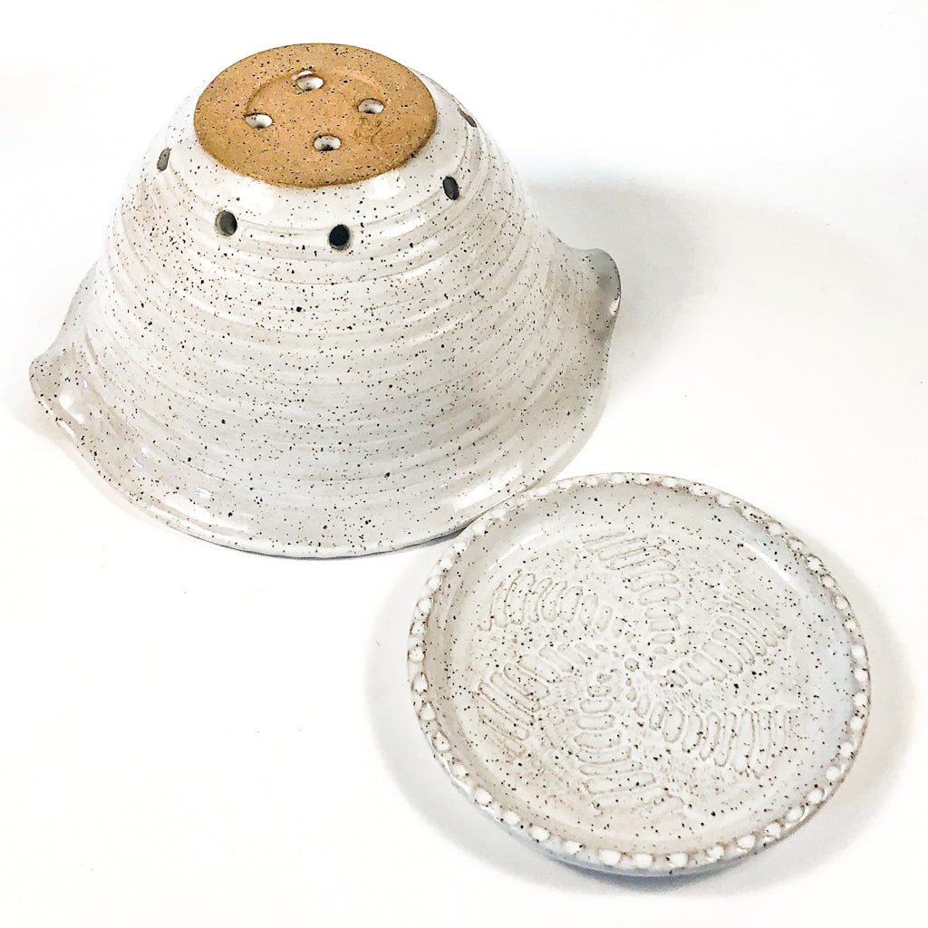 Large Berry Bowl with Catch Plate